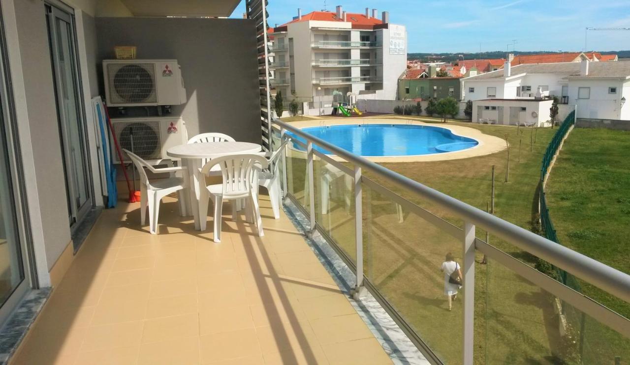Alojamentos Campo & Mar-T2 Com Piscina ساو مارتينهو دو بورتو المظهر الخارجي الصورة