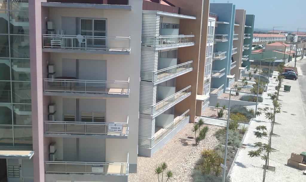Alojamentos Campo & Mar-T2 Com Piscina ساو مارتينهو دو بورتو الغرفة الصورة